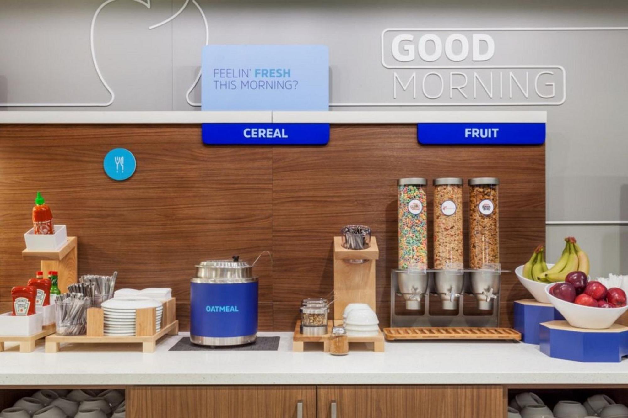 Holiday Inn Express - Oak Grove By Ihg Dış mekan fotoğraf